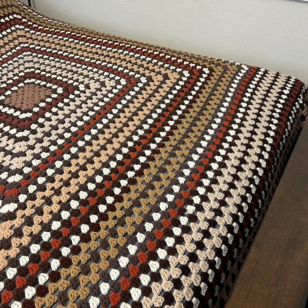 Vintage‎ Handmade Crochet Giant Granny Square Afghan Blanket 86